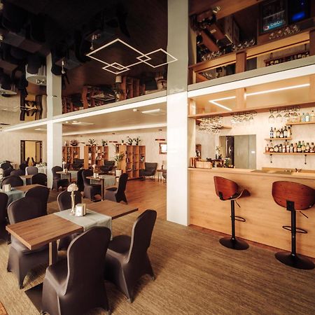 Hotel Jantar Wellness & Spa Ustka Esterno foto