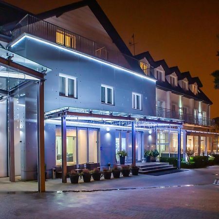 Hotel Jantar Wellness & Spa Ustka Esterno foto