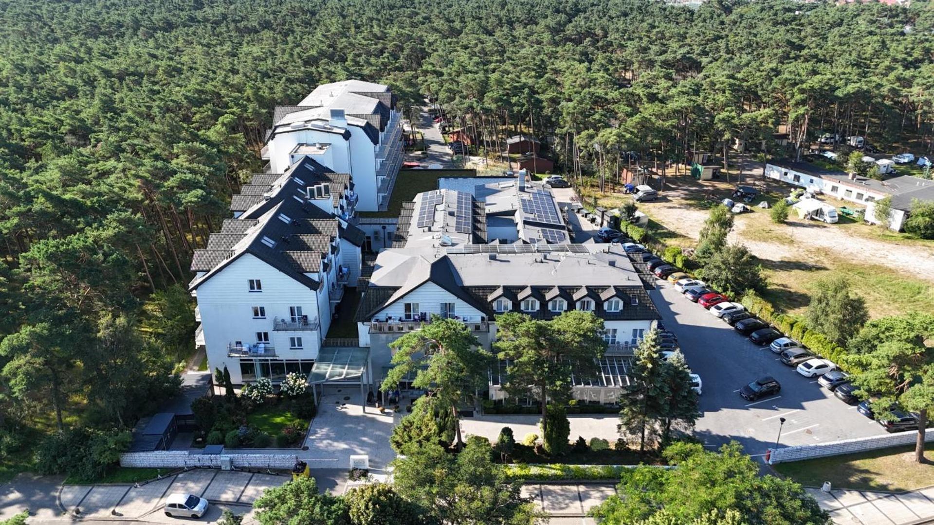 Hotel Jantar Wellness & Spa Ustka Esterno foto